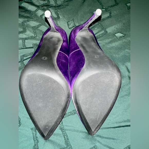 Vibrant purple stilettos - Picture 5 of 6